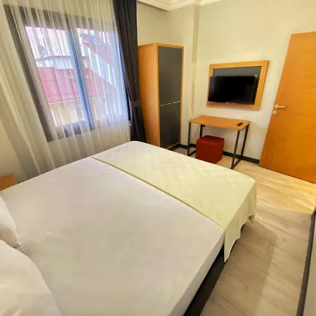 Aparthotel My House