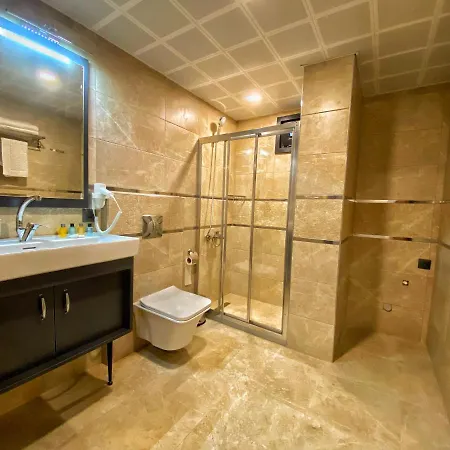 Hotel apartamentowy My House 4*