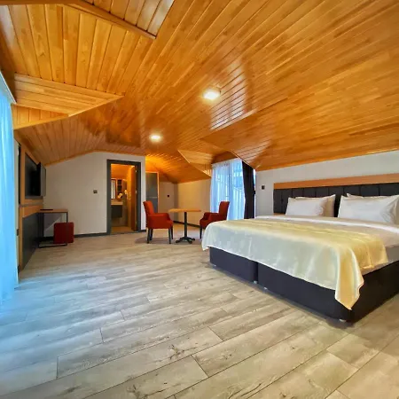 My House Hotel apartamentowy 4*