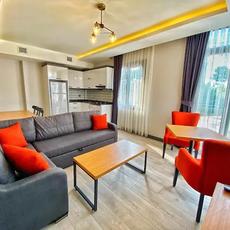 Hotel apartamentowy My House 4*