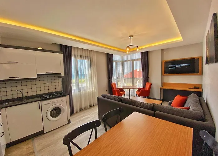 Apartmanhotel My House 4*